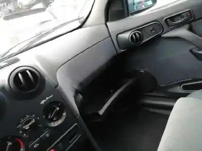 Veículo de Sucata alfa romeo 146 1.6 16v cat do ano 1998 alimentado ar67601