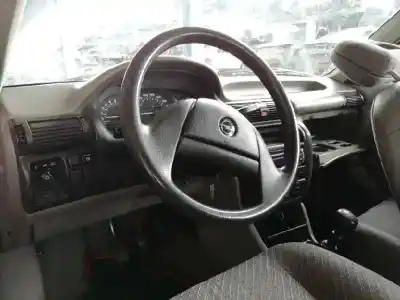 Scrapping Vehicle opel astra f berlina gl of the year 1993 powered c14se