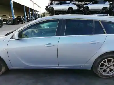 Veicolo di demolizione opel insignia sports tourer excellence dell'anno 2014 alimentato a20dte opt. lhv