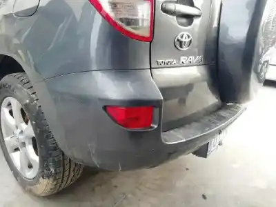 Vehicul casat toyota rav 4 iii (_a3_) 2.2 d (ala35_) al anului 2011 alimentat 2ad