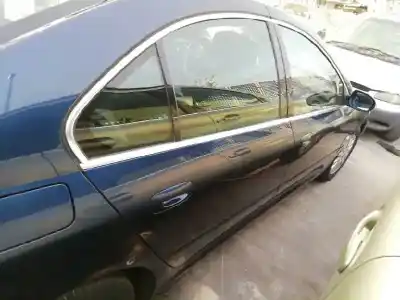 Здавання транспортного засобу peugeot 607 (s1) básico року 2001 потужний 4hx