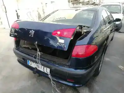 Здавання транспортного засобу peugeot 607 (s1) básico року 2001 потужний 4hx