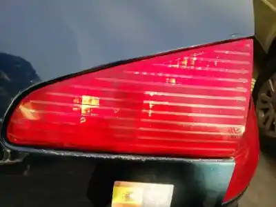 Здавання транспортного засобу peugeot 607 (s1) básico року 2001 потужний 4hx