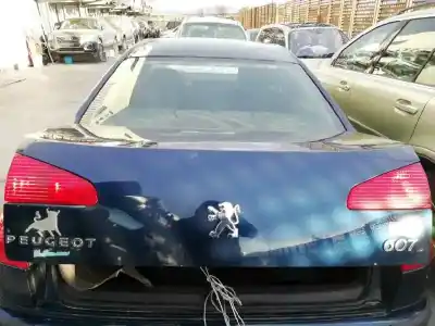 Здавання транспортного засобу peugeot 607 (s1) básico року 2001 потужний 4hx