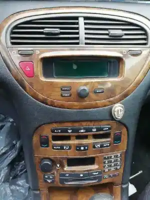 Здавання транспортного засобу peugeot 607 (s1) básico року 2001 потужний 4hx