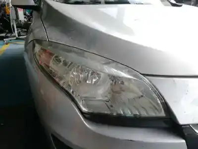 Sloopvoertuig renault megane iii berlina 5 p dynamique van het jaar 2012 aangedreven h5f a4