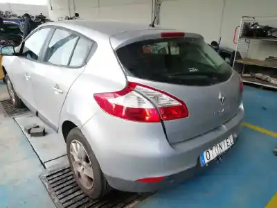 Sloopvoertuig renault megane iii berlina 5 p dynamique van het jaar 2012 aangedreven h5f a4