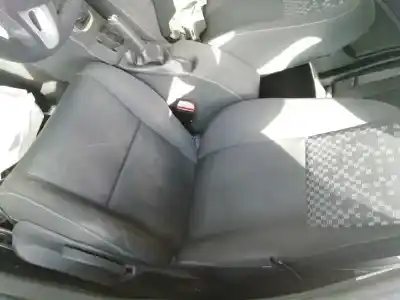Sloopvoertuig renault megane iii berlina 5 p dynamique van het jaar 2012 aangedreven h5f a4
