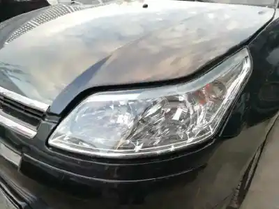 Vehicul casat citroen c4 coupe vtr plus al anului 2006 alimentat 9hy