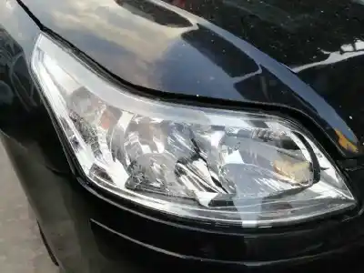 Vehicul casat citroen c4 coupe vtr plus al anului 2006 alimentat 9hy