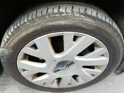 Vehicul casat citroen c4 coupe vtr plus al anului 2006 alimentat 9hy
