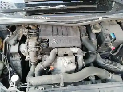 Vehicul casat citroen c4 coupe vtr plus al anului 2006 alimentat 9hy
