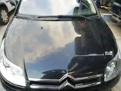 Vehicul casat citroen c4 coupe vtr plus al anului 2006 alimentat 9hy