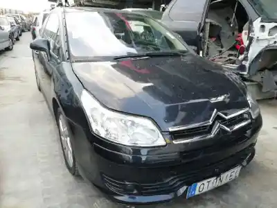 Vehicul casat citroen c4 coupe vtr plus al anului 2006 alimentat 9hy