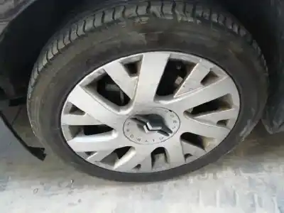Vehicul casat citroen c4 coupe vtr plus al anului 2006 alimentat 9hy