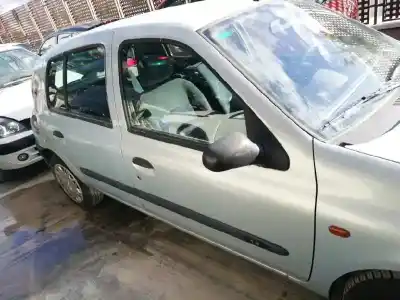 Утилизация автомобиля renault clio ii fase i (b/cbo) 1.4 alize 75 cv / 55 kw года 1999 питание e7j