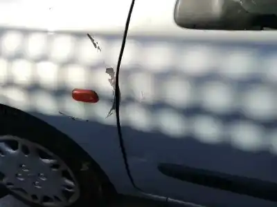 Утилизация автомобиля renault clio ii fase i (b/cbo) 1.4 alize 75 cv / 55 kw года 1999 питание e7j