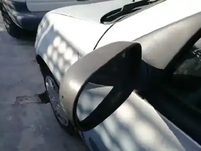 Утилизация автомобиля renault clio ii fase i (b/cbo) 1.4 alize 75 cv / 55 kw года 1999 питание e7j