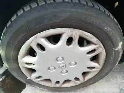 Утилизация автомобиля renault clio ii fase i (b/cbo) 1.4 alize 75 cv / 55 kw года 1999 питание e7j