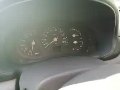 Утилизация автомобиля renault clio ii fase i (b/cbo) 1.4 alize 75 cv / 55 kw года 1999 питание e7j