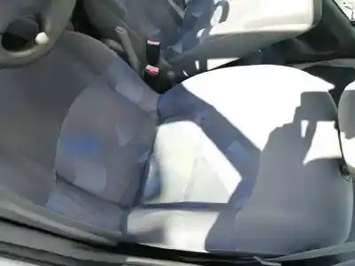 Утилизация автомобиля renault clio ii fase i (b/cbo) 1.4 alize 75 cv / 55 kw года 1999 питание e7j