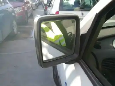 Verschrottungsfahrzeug opel combo furgoneta/monovolumen 1.7 cdti 16v des jahres 2006 angetrieben z17dth