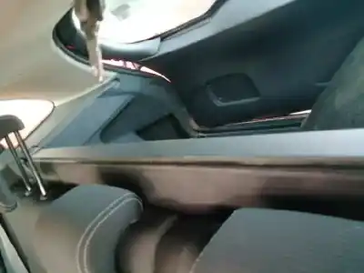 Veicolo di demolizione renault clio grandtour authentique dell'anno 2009 alimentato k9k766