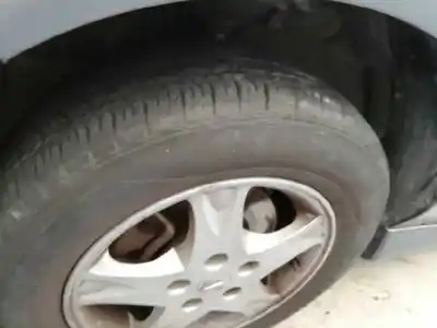 Vehicul casat nissan almera tino (v10m) 2.2 dci diesel cat al anului 2006 alimentat yd22
