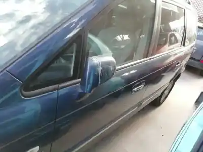 Sloopvoertuig hyundai trajet (fo) 2.0 crdi gls van het jaar 2006 aangedreven d4ea