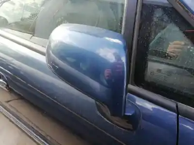 Sloopvoertuig hyundai trajet (fo) 2.0 crdi gls van het jaar 2006 aangedreven d4ea