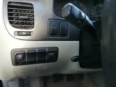 Sloopvoertuig hyundai trajet (fo) 2.0 crdi gls van het jaar 2006 aangedreven d4ea