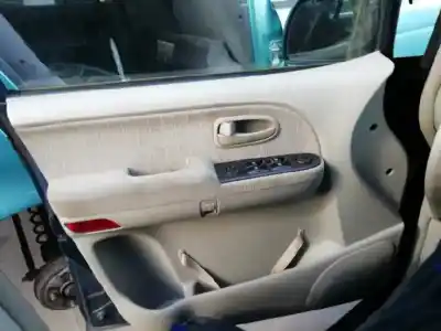 Sloopvoertuig hyundai trajet (fo) 2.0 crdi gls van het jaar 2006 aangedreven d4ea