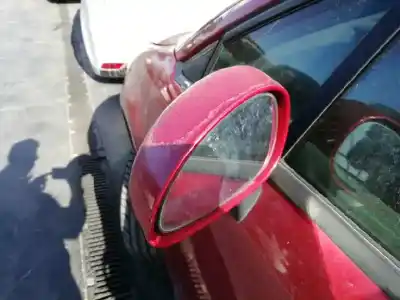Здавання транспортного засобу citroen c4 berlina vtr plus року 2006 потужний 9hx