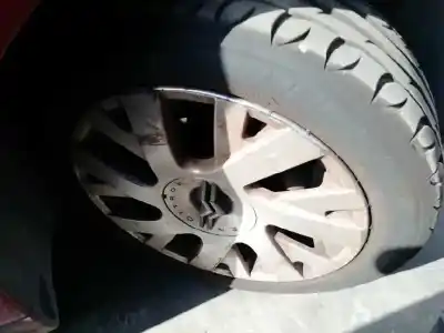 Здавання транспортного засобу citroen c4 berlina vtr plus року 2006 потужний 9hx