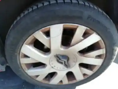 Здавання транспортного засобу citroen c4 berlina vtr plus року 2006 потужний 9hx