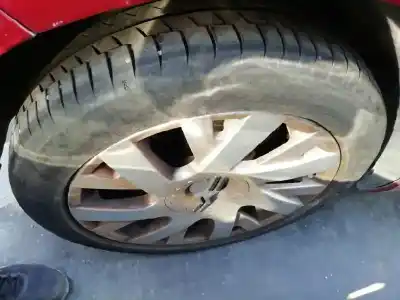 Здавання транспортного засобу citroen c4 berlina vtr plus року 2006 потужний 9hx