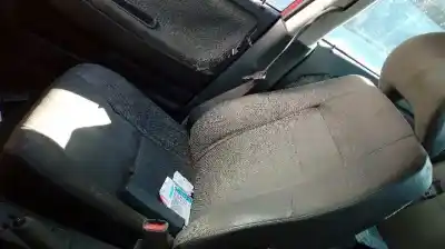 Здавання транспортного засобу volvo s40 berlina 1.6 cat року 2000 потужний b4164s2