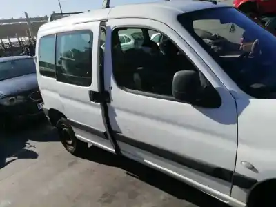 Здавання транспортного засобу peugeot partner (s2) 1.9 combi pro [1.9 ltr. - 51 kw diesel] року 2005 потужний 
