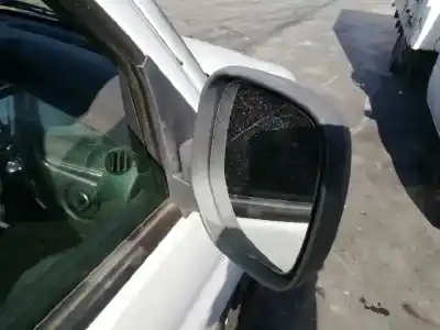 Здавання транспортного засобу peugeot partner (s2) 1.9 combi pro [1.9 ltr. - 51 kw diesel] року 2005 потужний 