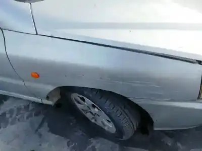 Veículo de Sucata kia rio ls berlina do ano 2002 alimentado a3d