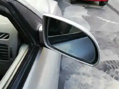 Veículo de Sucata kia rio ls berlina do ano 2002 alimentado a3d