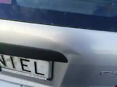 Veículo de Sucata kia rio ls berlina do ano 2002 alimentado a3d