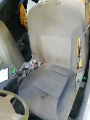 Veículo de Sucata kia rio ls berlina do ano 2002 alimentado a3d