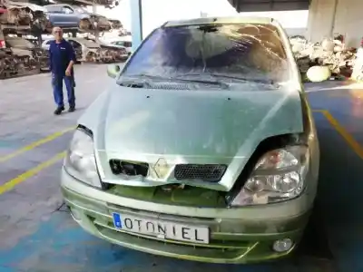 Verschrottungsfahrzeug RENAULT                                            SCENIC (JA..)                                                                                                                                                                                                                                              1.9 DCI Authentique                                                                                                                                                                                                                                        des Jahres 2002 angetrieben F9Q K7