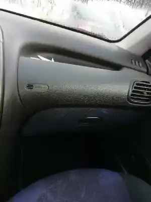 Hurda Aracı peugeot 206 berlina xs-line yılın 2000 güçlü kfx