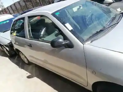 Veículo de Sucata seat ibiza ii (6k1) 1.9 tdi do ano 2001 alimentado alh