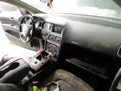 Здавання транспортного засобу audi q7 (4l) 3.0 tdi року 2006 потужний bug