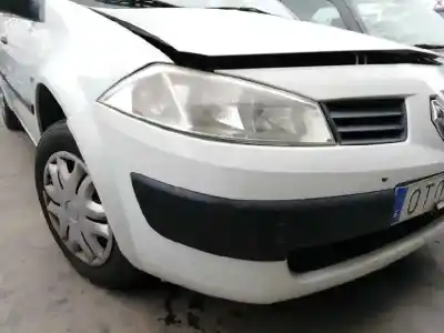 Здавання транспортного засобу renault megane ii berlina 5p confort authentique року 2004 потужний k9k d7