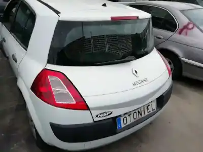 Здавання транспортного засобу renault megane ii berlina 5p confort authentique року 2004 потужний k9k d7