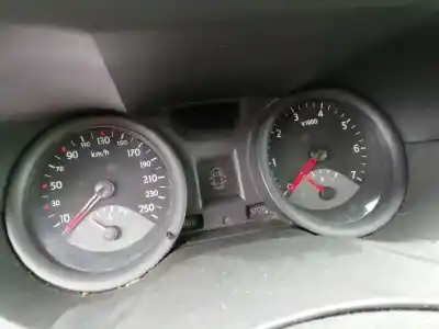 Здавання транспортного засобу renault megane ii berlina 5p confort authentique року 2004 потужний k9k d7